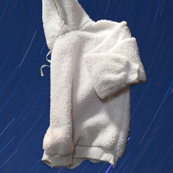 Super soft, fluffy,fuzzy fleece hooded pullover, with animal print lined hood M - Picture 6 of 8